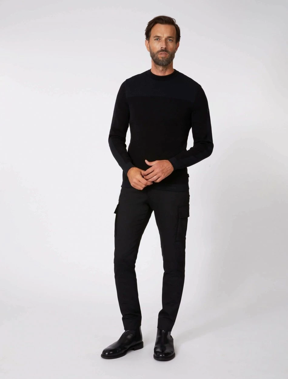 Cavallaro Napoli Creva R-Neck Trui Zwart 6 Cavallaro Napoli Creva R-Neck Trui Zwart - Afbeelding 6