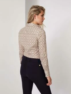 Cavallaro Napoli Linda Blouse Bruin 11 Cavallaro Napoli Linda Blouse Bruin -Cavallaro Napoli Shop 250225017 850107 12 positie 25 195