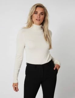 Cavallaro Napoli Sabina Coltrui Off White