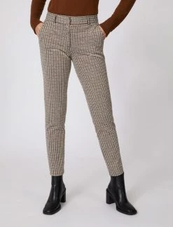 Cavallaro Napoli Luciana Broek Bruin