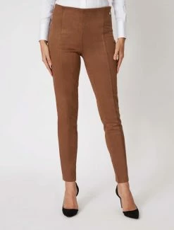 Cavallaro Napoli Monica Broek Camel